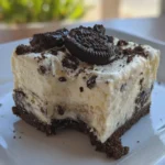 ice cream cake with oreo crust