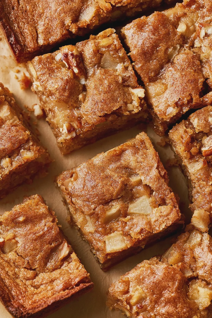 cinnamon apple blondies