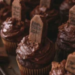 graveyard cupcakes